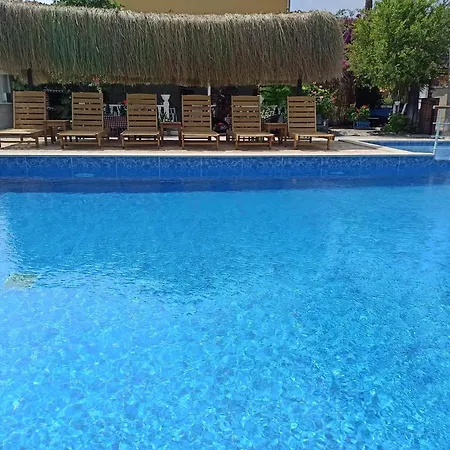 Isil Aparthotel