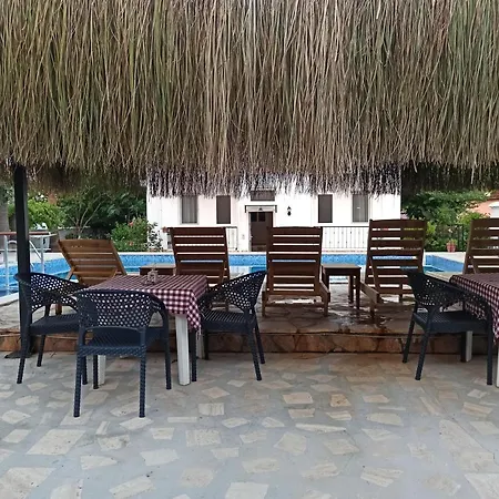 Isil Aparthotel